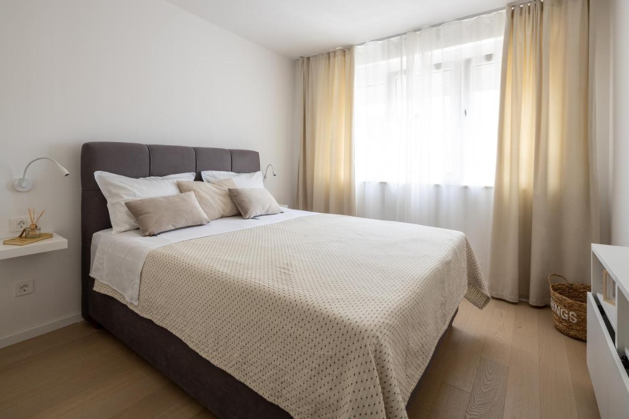 Apartment Nova 4* Dugi Rat Dış mekan fotoğraf