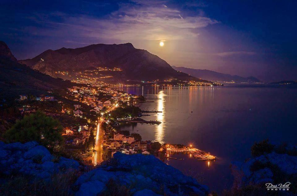 Apartment Nova 4* Dugi Rat Dış mekan fotoğraf