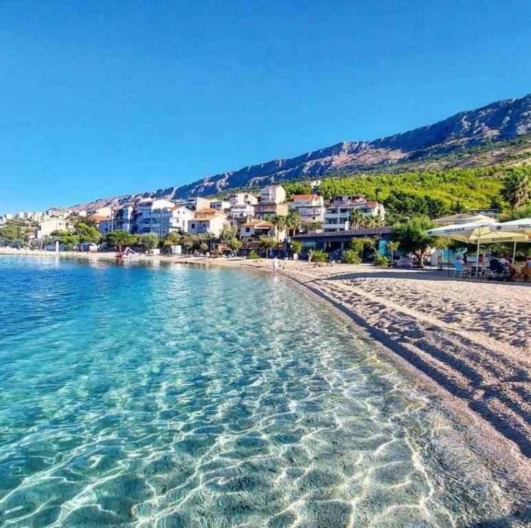 Apartment Nova 4* Dugi Rat Dış mekan fotoğraf